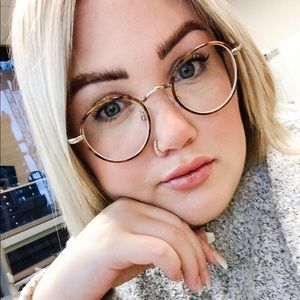 Meet your Posher, Katrina